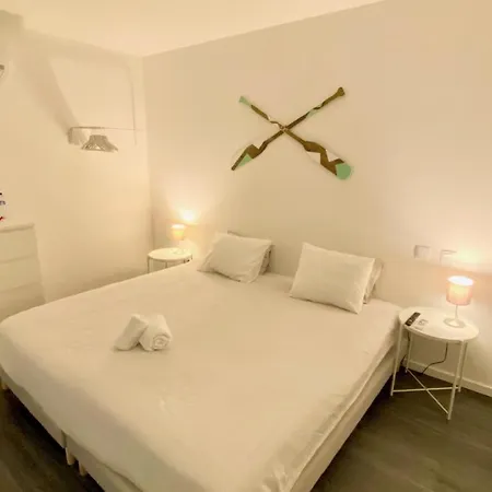Casa Amarela 2* 阿尔布费拉