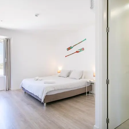 Konukevi Casa Amarela 3*