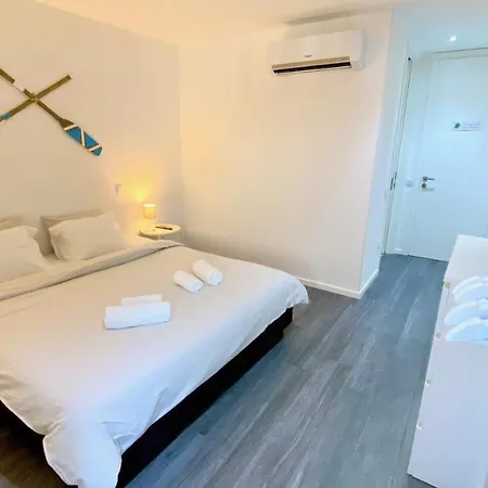 ゲストハウス Casa Amarela アルブフェイラ