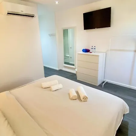 ゲストハウス Casa Amarela アルブフェイラ
