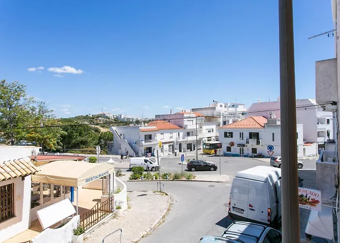 Casa Amarela 게스트하우스 알부페이라