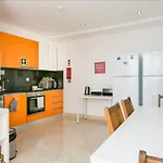 Casa Amarela 3*