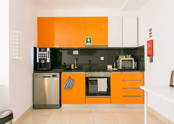 Casa Amarela Албуфейра